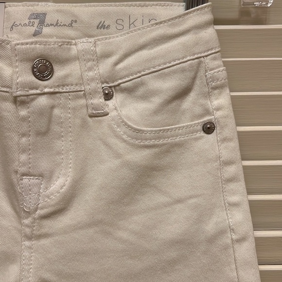 33. 7 For All Mankind Super Skinny Jeans in Clean White - Picture 6 of 17